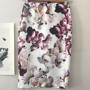 Windsor floral tight pencil skirt size xs